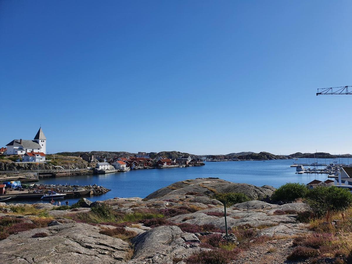 50 M Till Bad I Centrala Skaerhamn Esterno foto